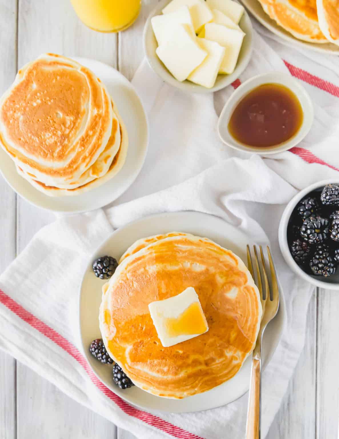 Sourdough Discard Pancakes • Pancake Recipes