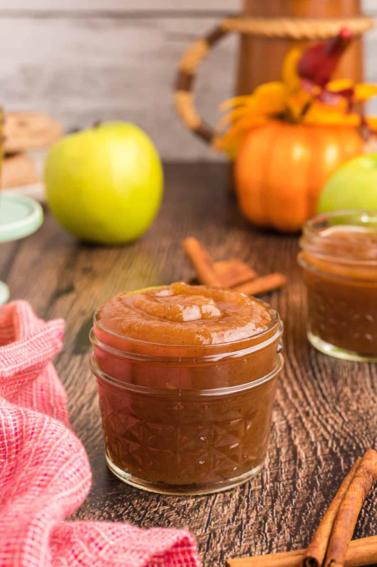 Thick apple spread in a jar.